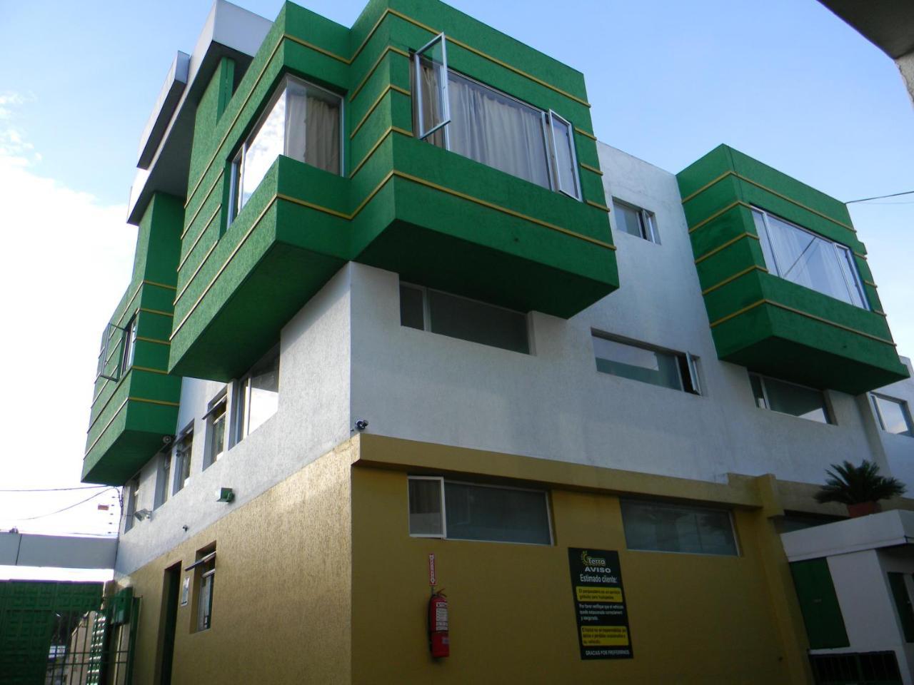 Terra 2 Hostal Quito
